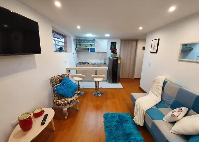 Homy Apartamentos - Corferias, Embassy, Airport, G12, Un, Agora