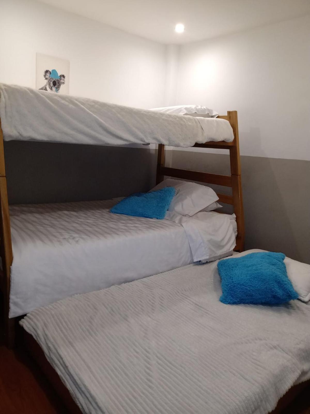 Apartment Homy - Corferias, Embassy, Airport, G12, Un, Agora