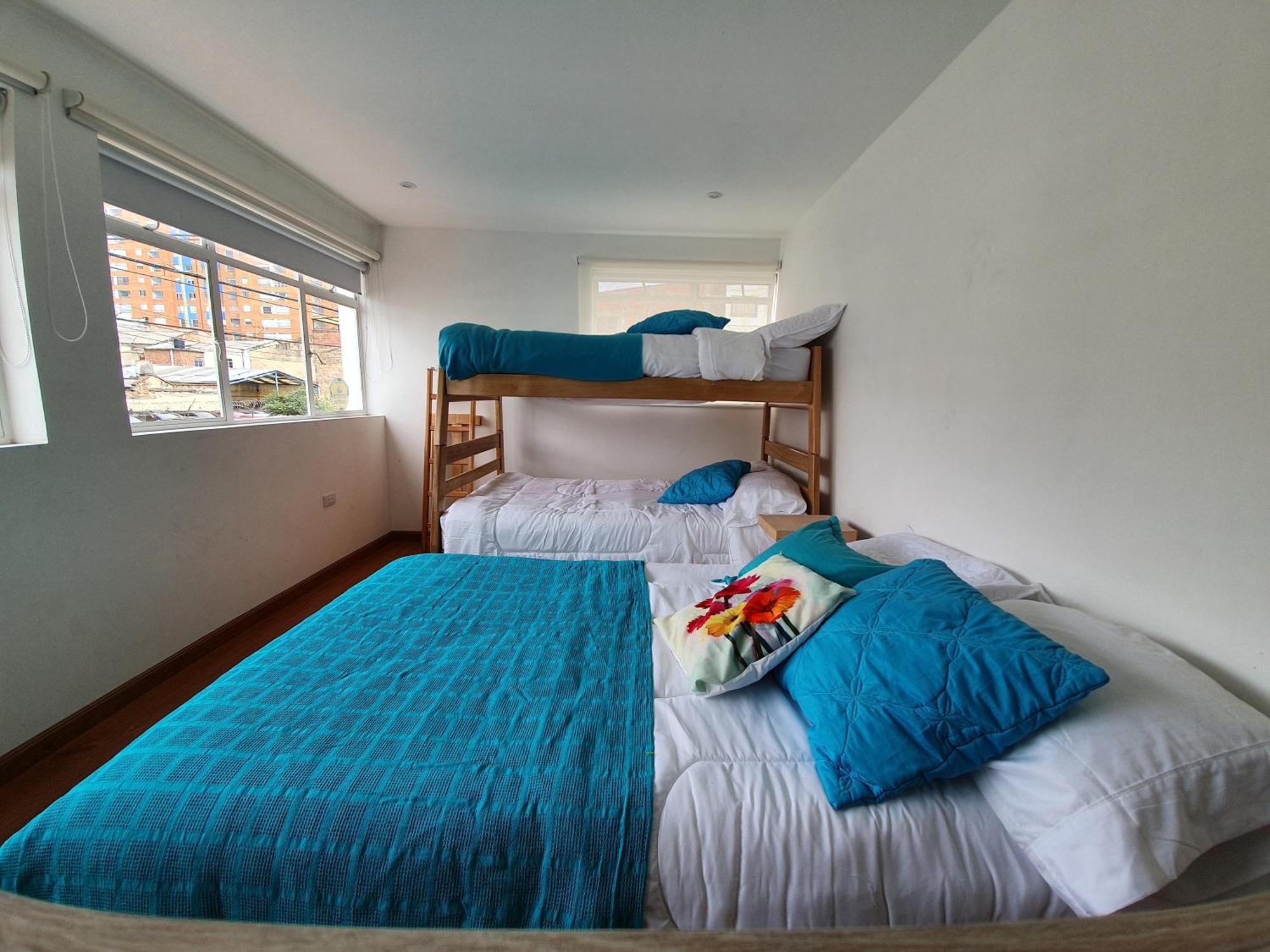 Homy - Corferias, Embassy, Airport, G12, Un, Agora Apartment