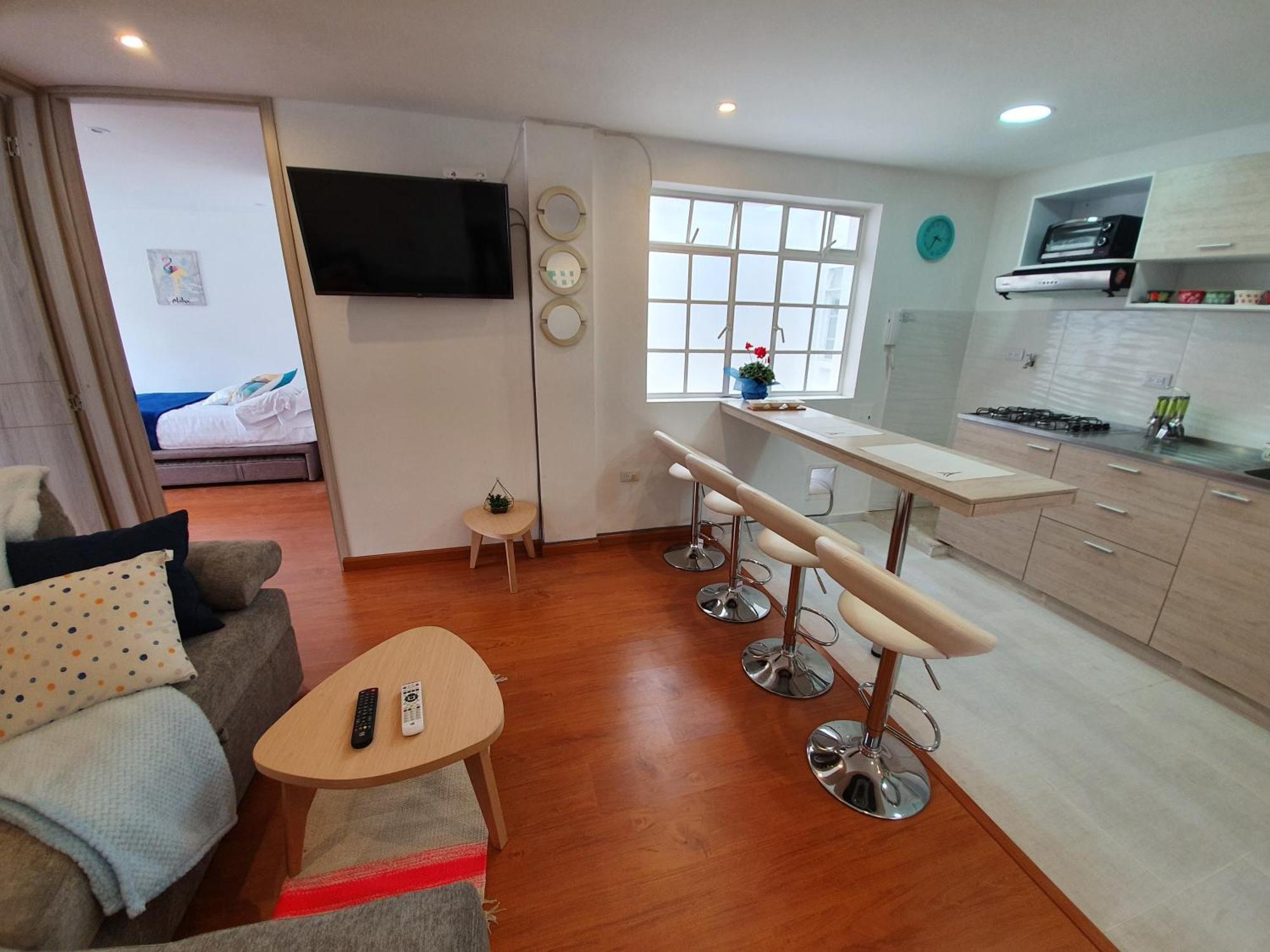 Apartment Homy - Corferias, Embassy, Airport, G12, Un, Agora