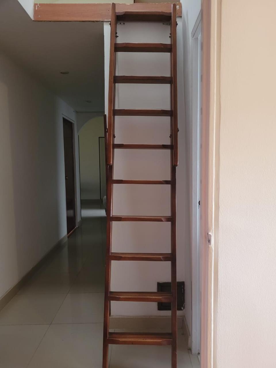 Apartment Homy - Corferias, Embassy, Airport, G12, Un, Agora